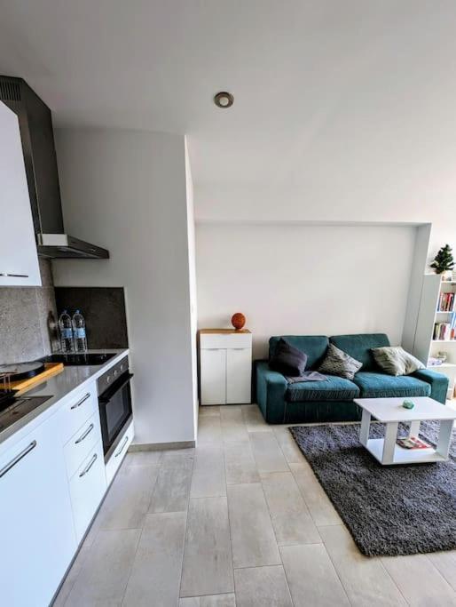 Vasiliki Studio, Beautiful New Built Appartement 10 Km To Airport أرتيميدا المظهر الخارجي الصورة