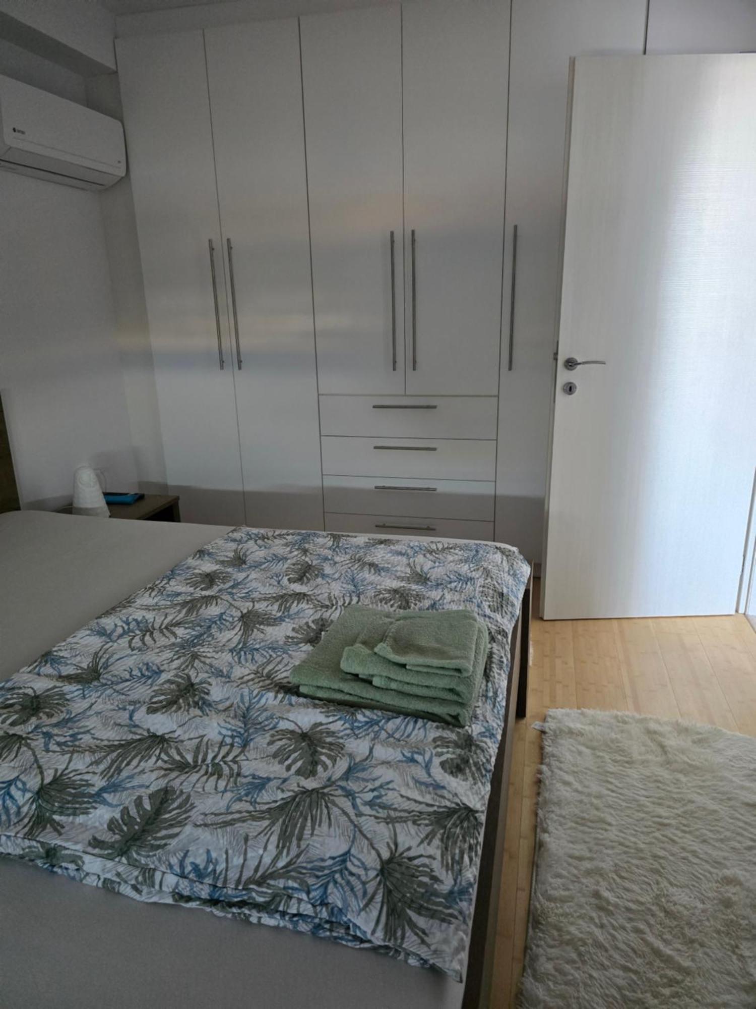 Vasiliki Studio, Beautiful New Built Appartement 10 Km To Airport أرتيميدا المظهر الخارجي الصورة